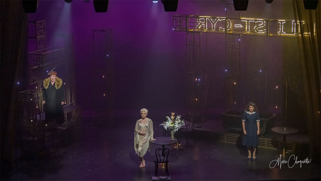 Scène de la pièce de théâtre Lili St-Cyr