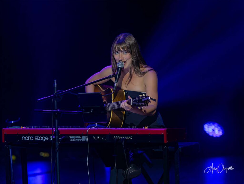 Spectacle de Geneviève Jodoin & Marie Claudel à la Salle Kingsey