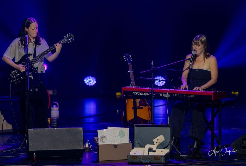 Spectacle de Geneviève Jodoin & Marie Claudel à la Salle Kingsey