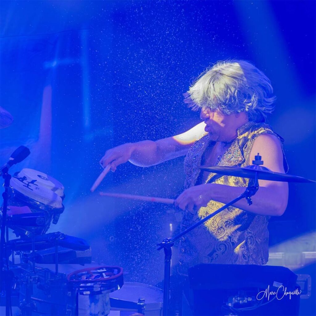 Spectacle de Boogie Wonder Band à la Salle Kingsey