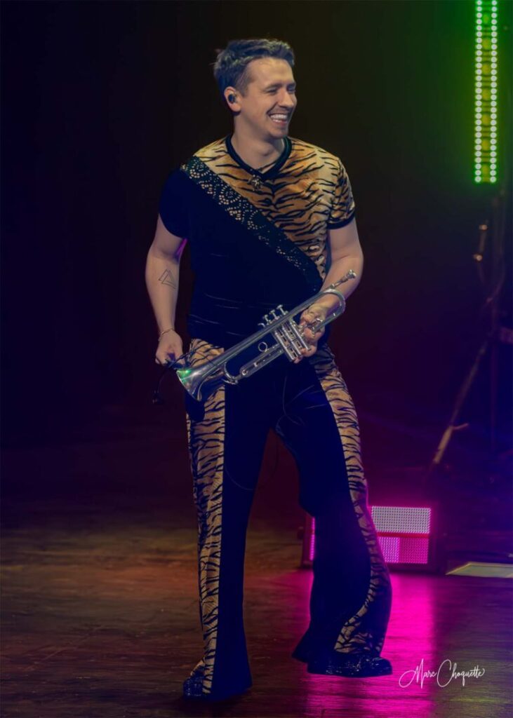 Spectacle de Boogie Wonder Band à la Salle Kingsey