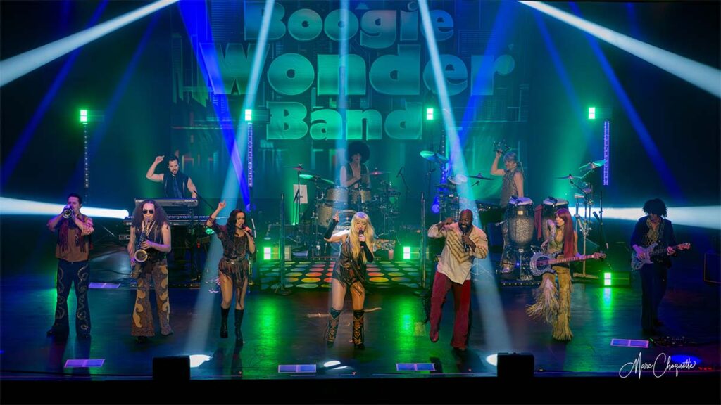 Spectacle de Boogie Wonder Band à la Salle Kingsey