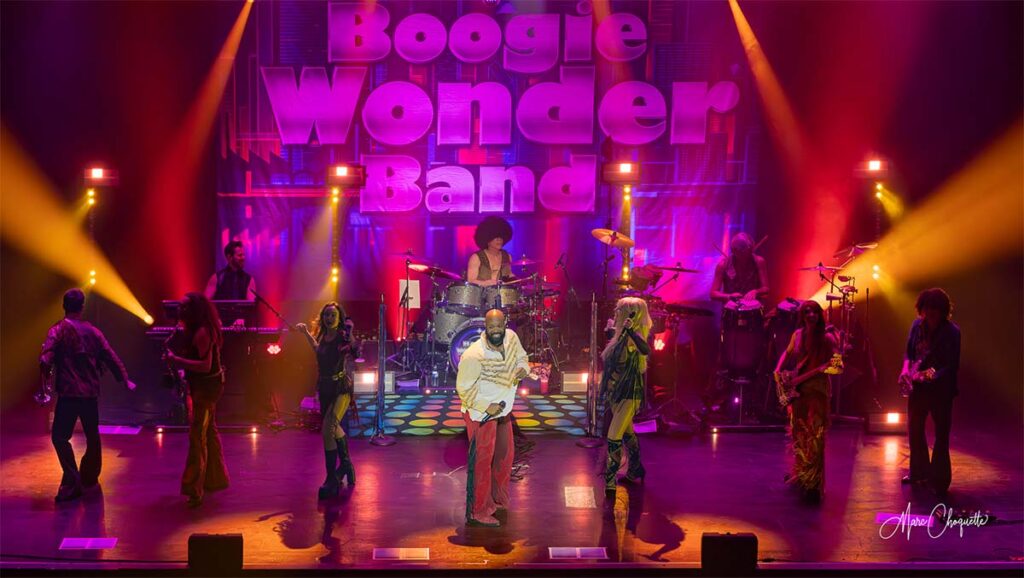 Spectacle de Boogie Wonder Band à la Salle Kingsey