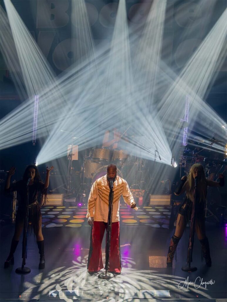 Spectacle de Boogie Wonder Band à la Salle Kingsey