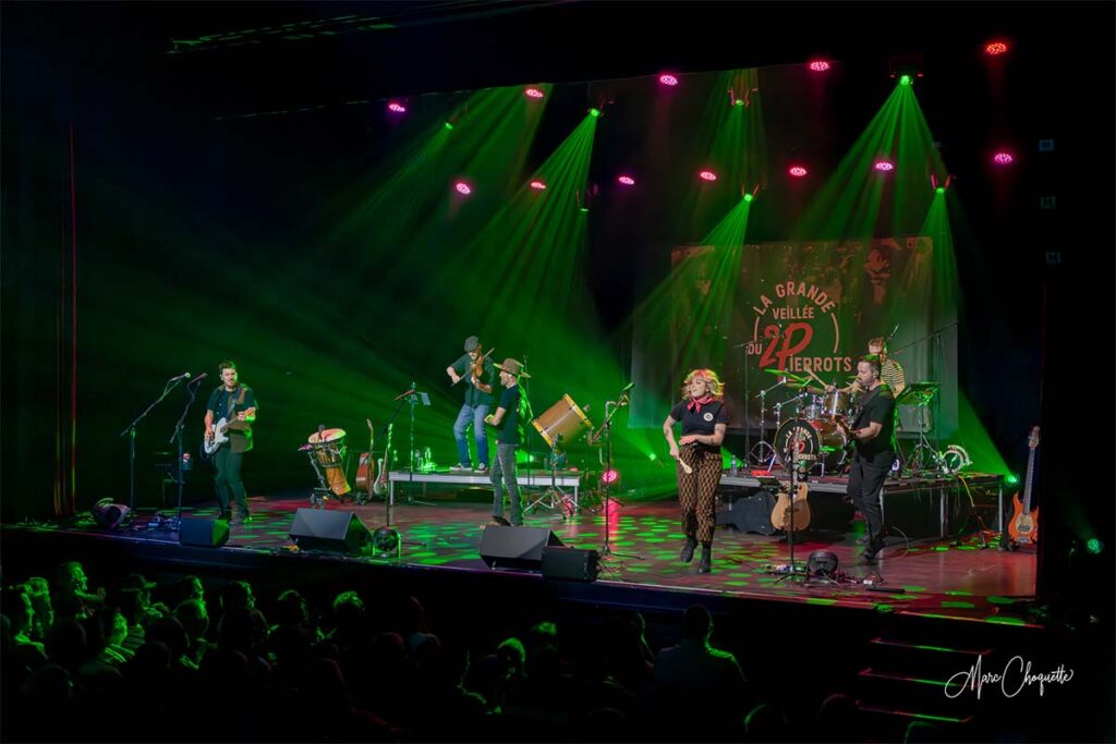 Spectacle de La Grande Veillée du 2Pierrots à la Salle Kingsey