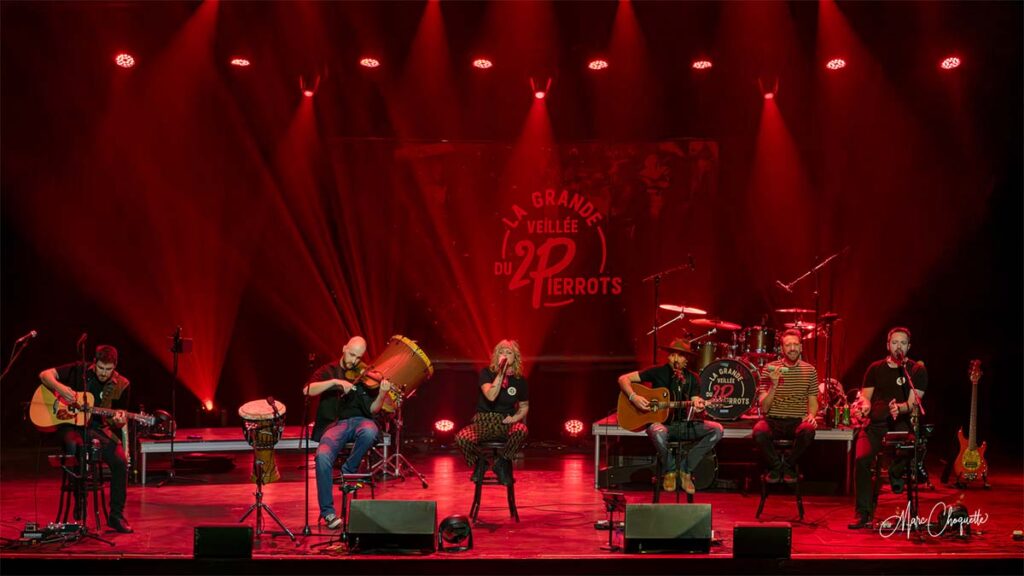 Spectacle de La Grande Veillée du 2Pierrots à la Salle Kingsey