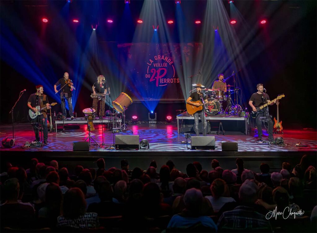 Spectacle de La Grande Veillée du 2Pierrots à la Salle Kingsey
