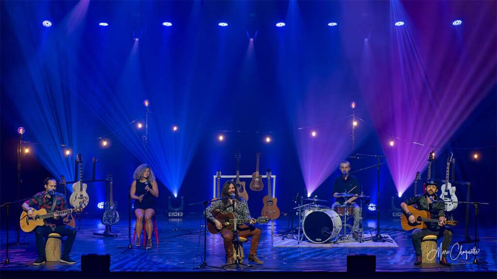 Spectacle de Guitar Story à la Salle Kingsey