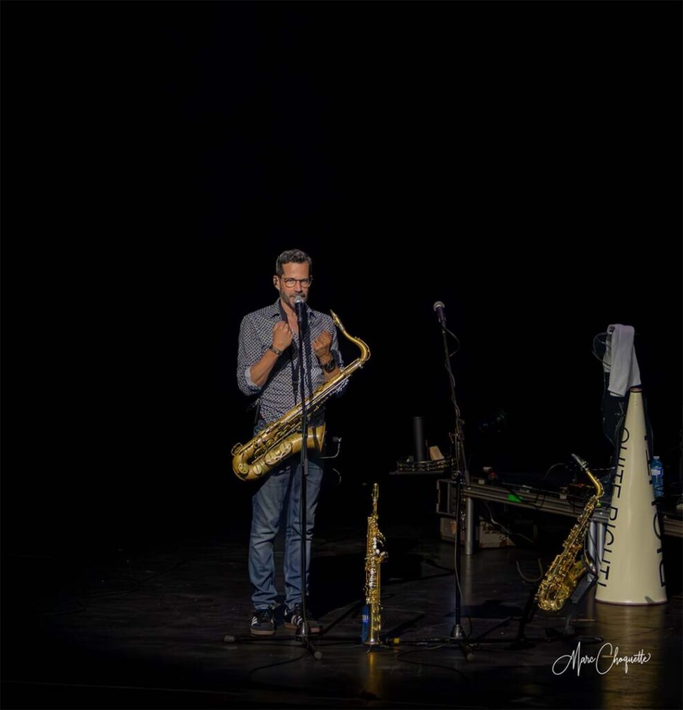 Spectacle de Tramp of the Century à la Salle Kingsey