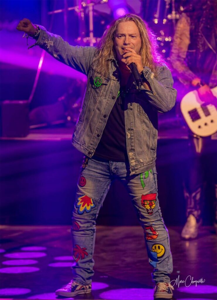 Spectacle de Glam Rock à la Salle Kingsey