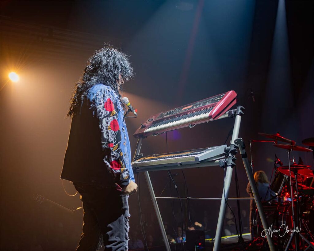 Spectacle de Glam Rock à la Salle Kingsey