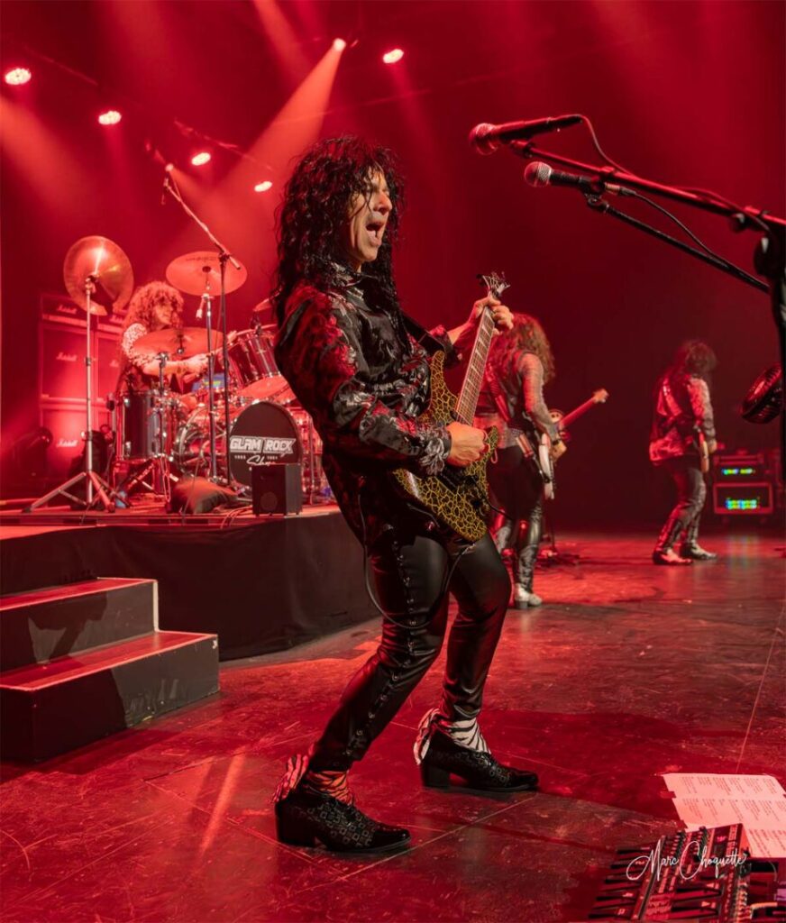 Spectacle de Glam Rock à la Salle Kingsey