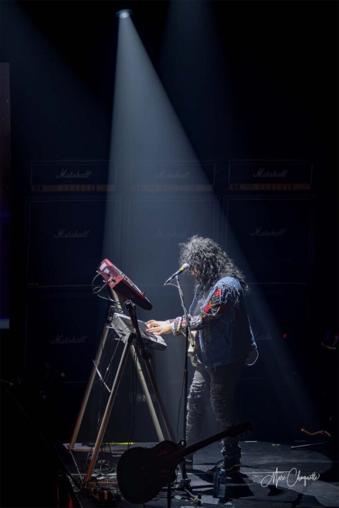 Spectacle de Glam Rock à la Salle Kingsey