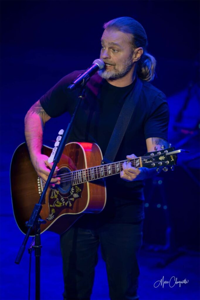 Spectacle de La Chicane à la Salle Kingsey