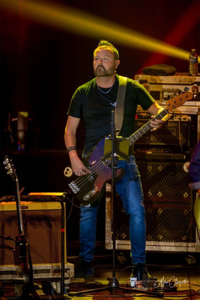 Spectacle de La Chicane à la Salle Kingsey