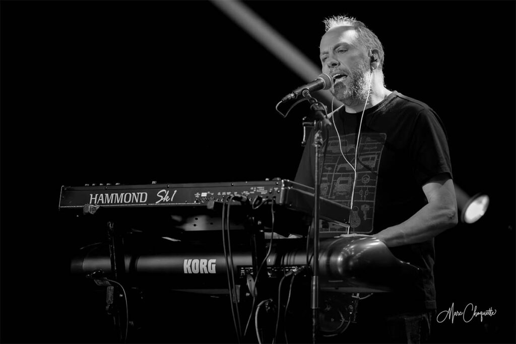 Spectacle de La Chicane à la Salle Kingsey