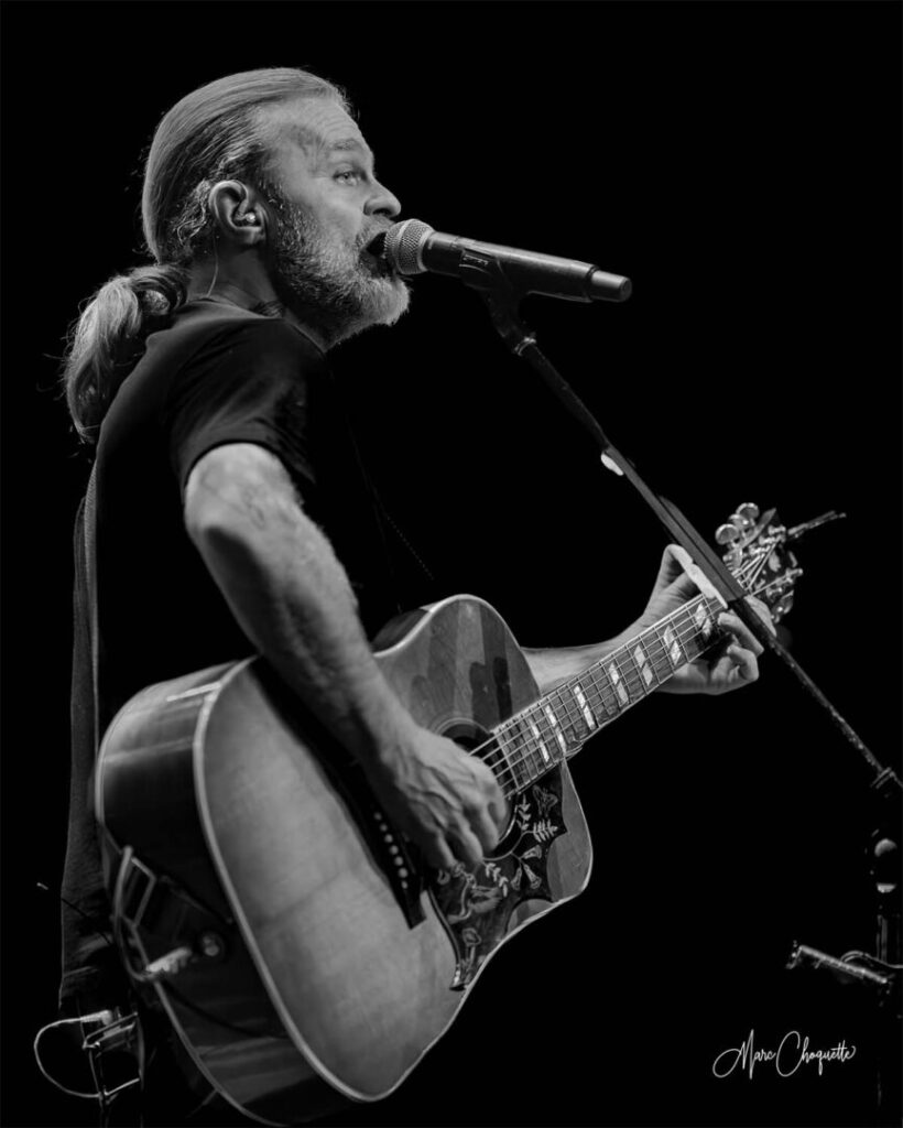 Spectacle de La Chicane à la Salle Kingsey