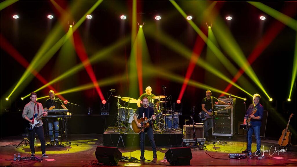 Spectacle de La Chicane à la Salle Kingsey