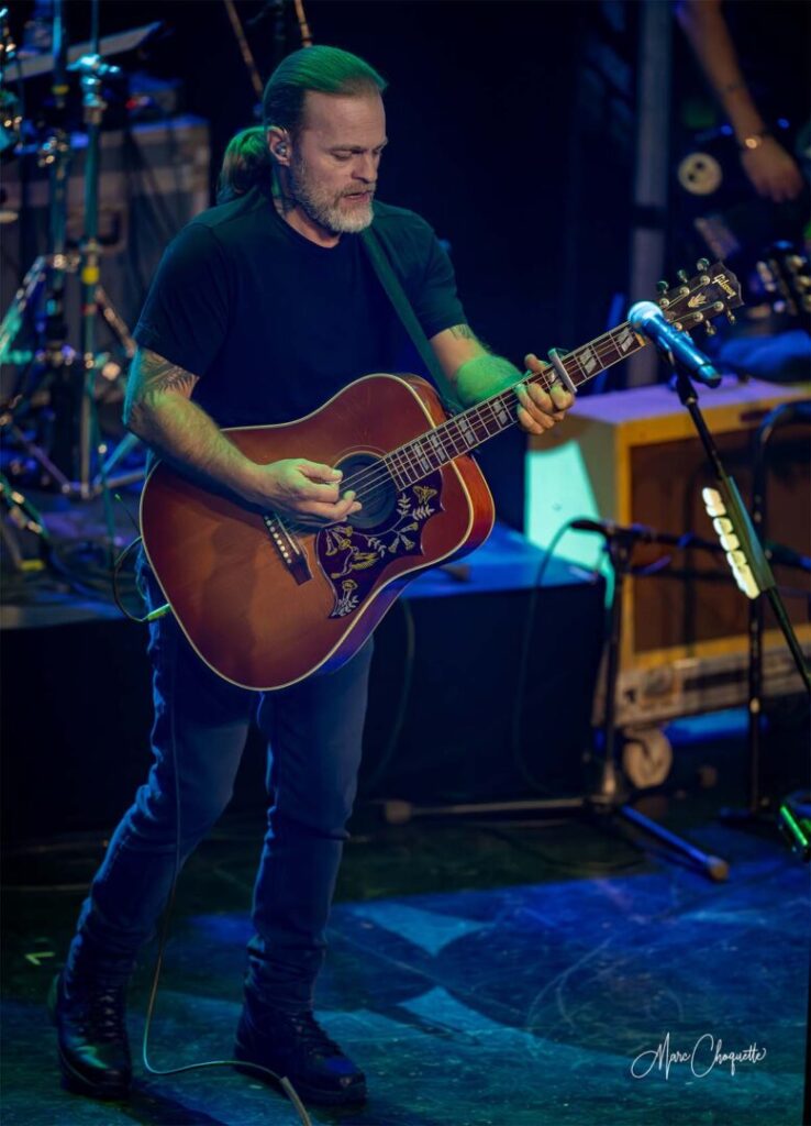 Spectacle de La Chicane à la Salle Kingsey