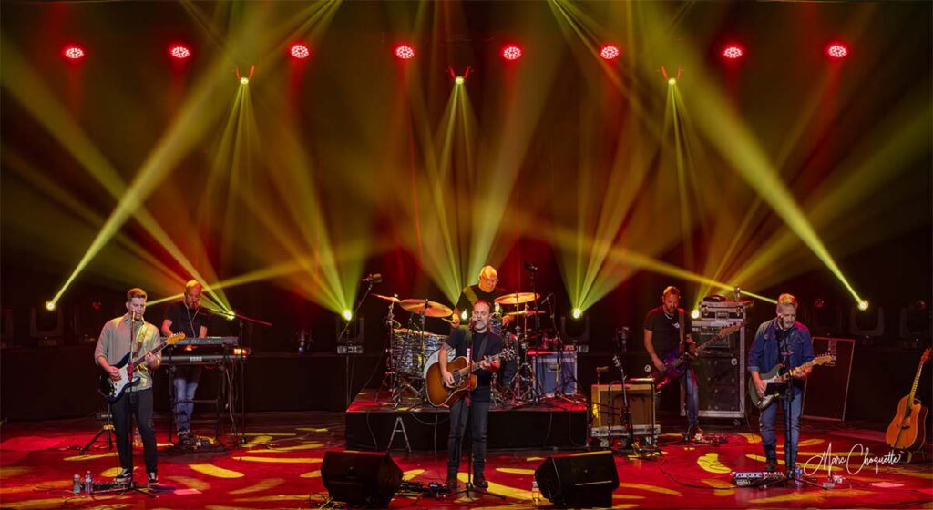 Spectacle de La Chicane à la Salle Kingsey