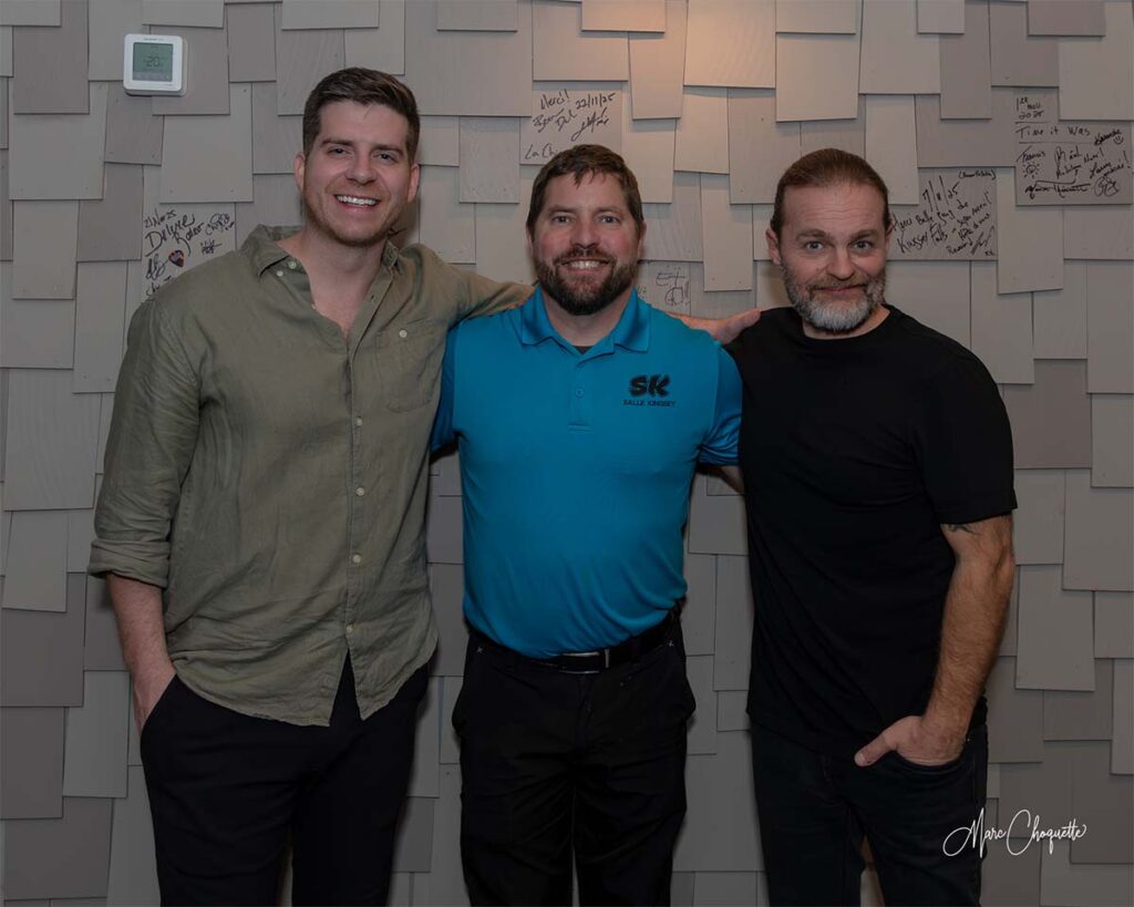 Photo avec membres de La Chicane