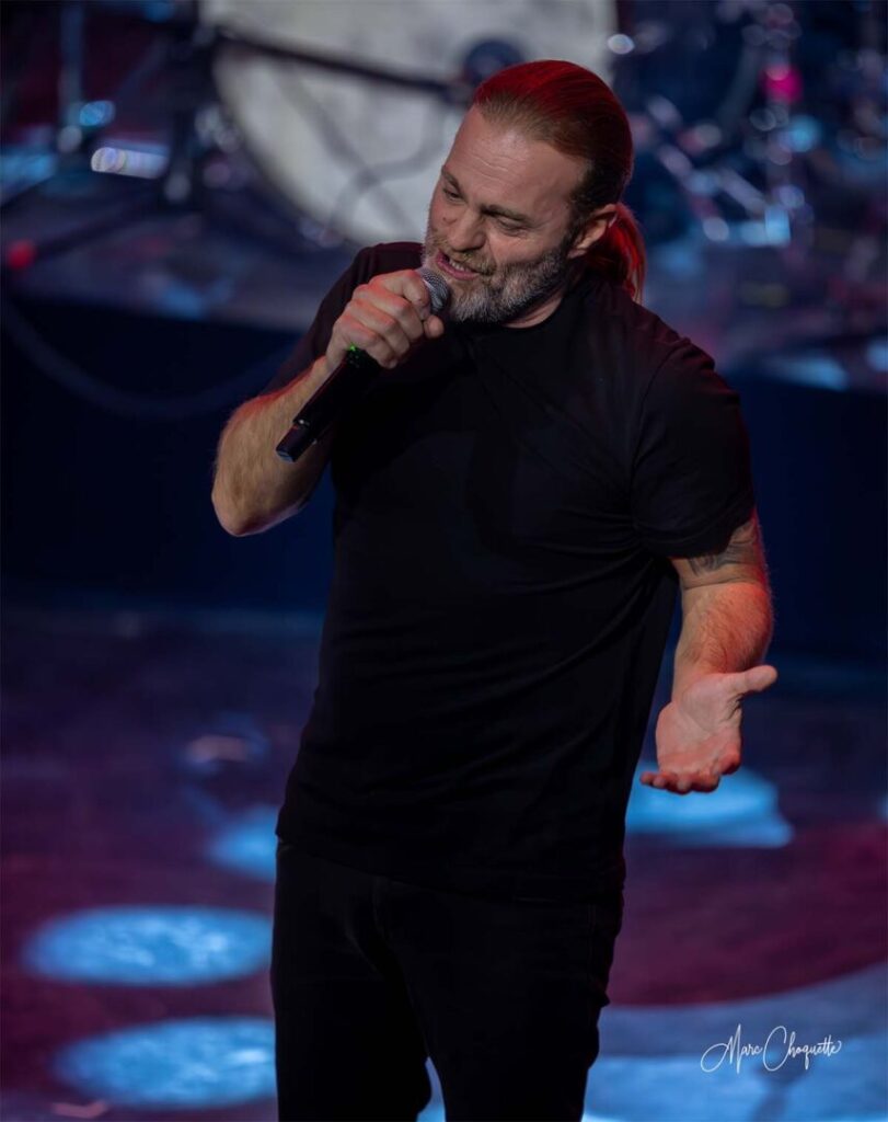 Spectacle de La Chicane à la Salle Kingsey