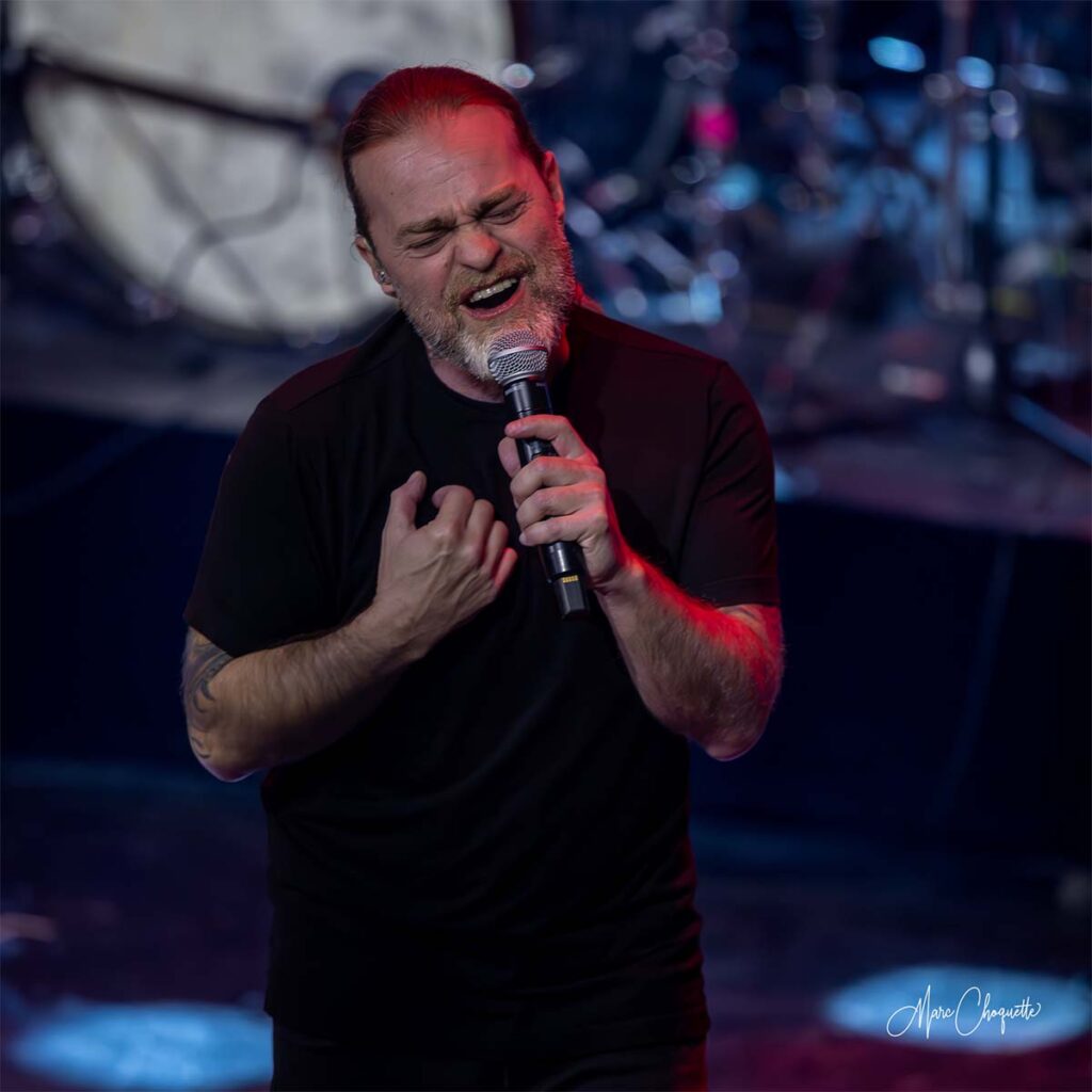 Spectacle de La Chicane à la Salle Kingsey