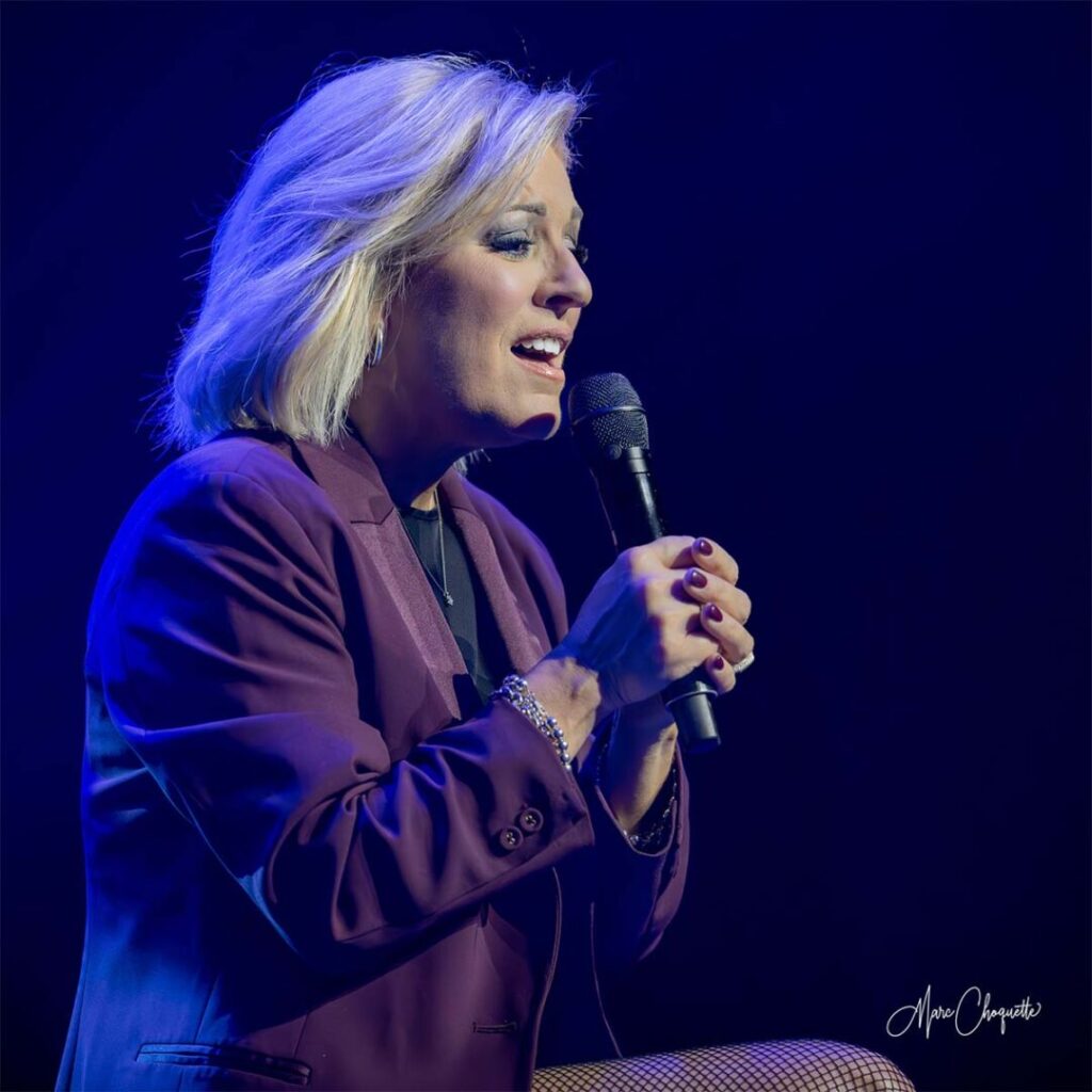 Spectacle de Guylaine Tanguay à la Salle Kingsey