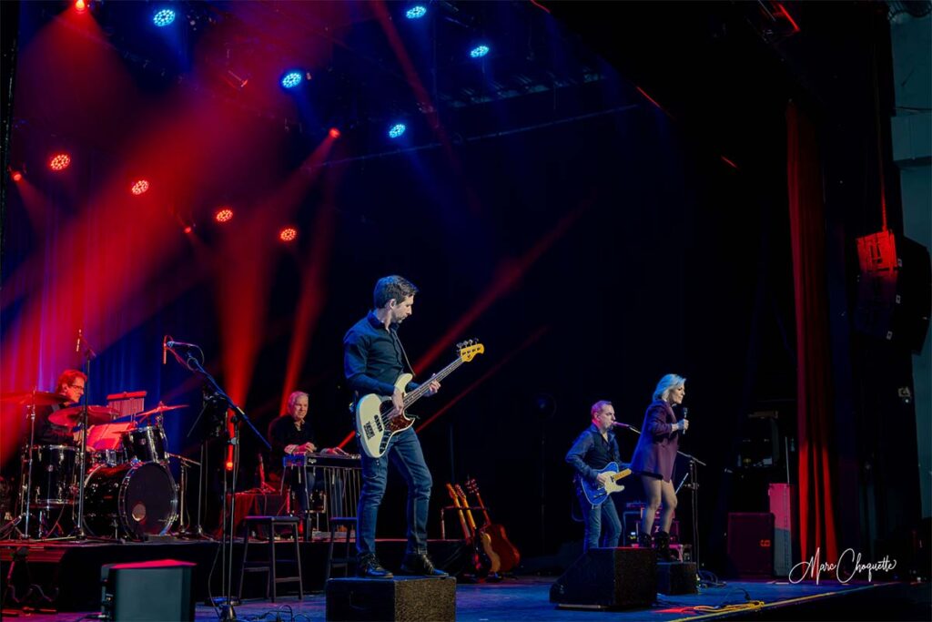 Spectacle de Guylaine Tanguay à la Salle Kingsey