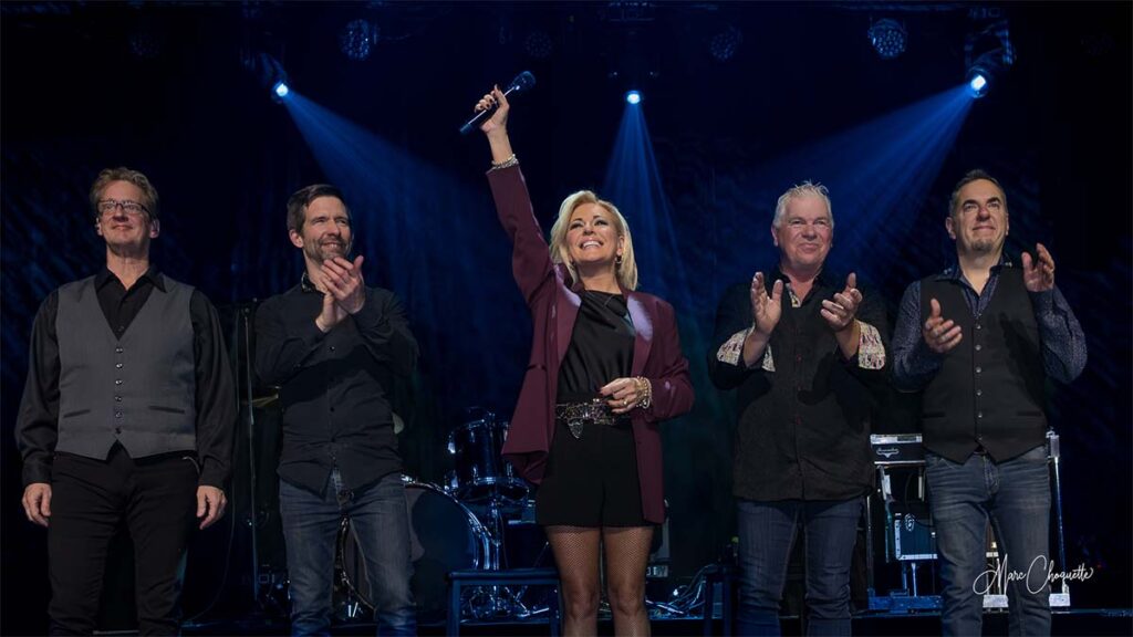 Photo de groupe spectacle de Guylaine Tanguay