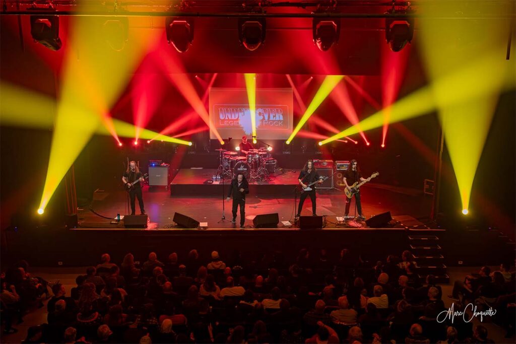 Spectacle de UNDERCOVER Legends of Rock à la Salle Kingsey