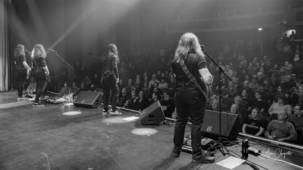 Spectacle de UNDERCOVER Legends of Rock à la Salle Kingsey