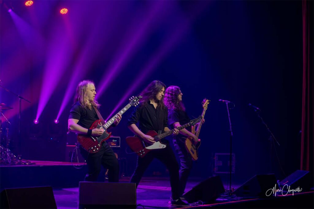 Spectacle de UNDERCOVER Legends of Rock à la Salle Kingsey