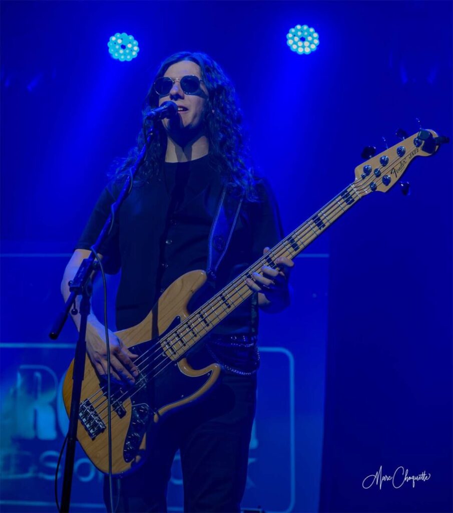 Spectacle de UNDERCOVER Legends of Rock à la Salle Kingsey