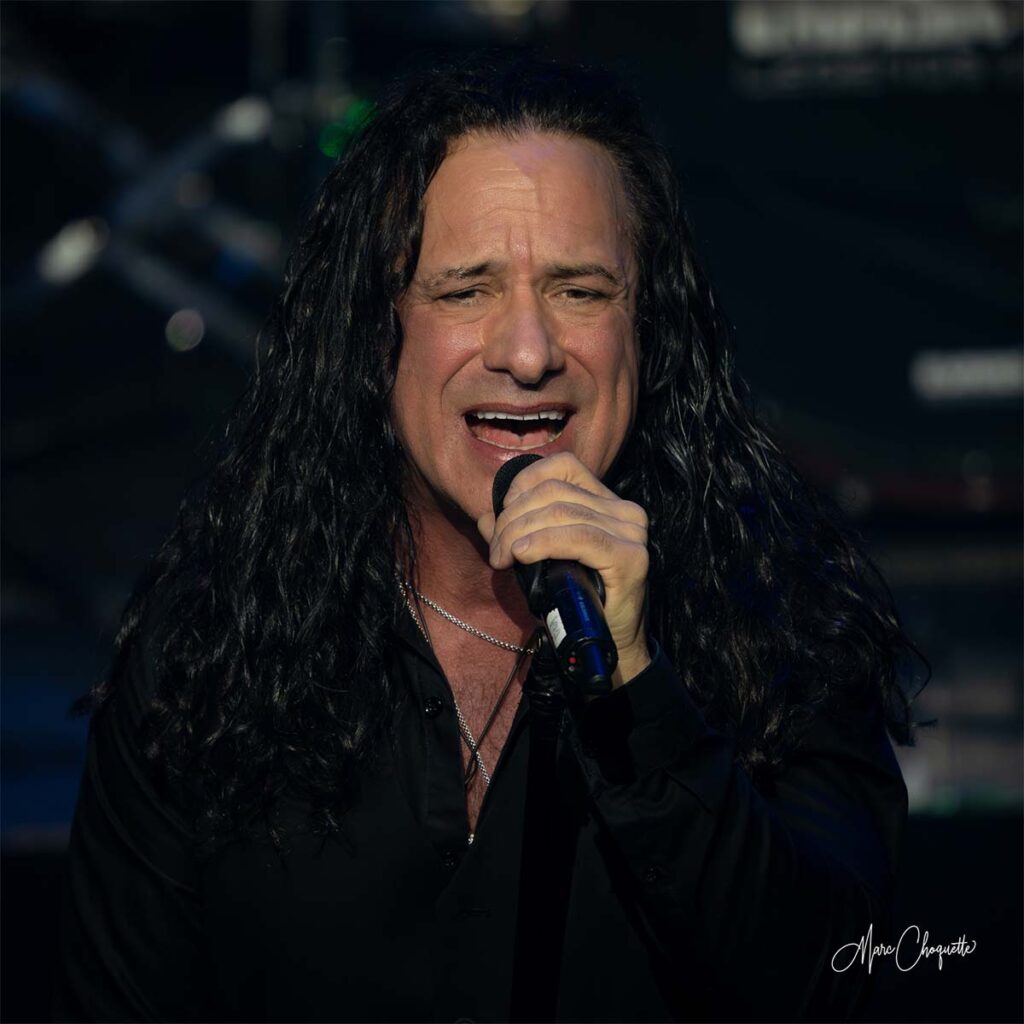 Spectacle de UNDERCOVER Legends of Rock à la Salle Kingsey